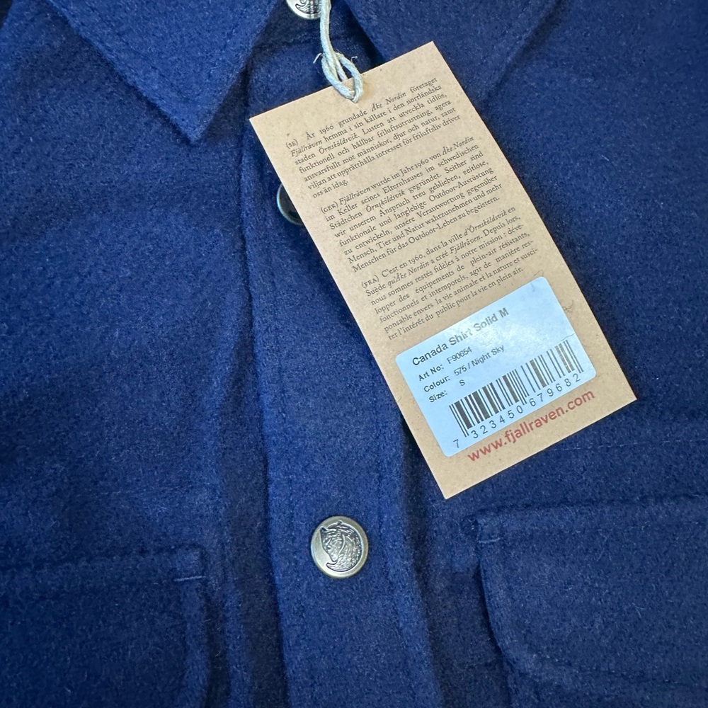 FJALLRAVEN CANADA SOLID SHIRT - NIGHT SKY Navy Blue Men’s Small Button Up NWT - Picture 11 of 15
